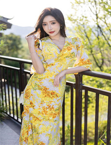 嫩草AV久久伊人妇女超级A